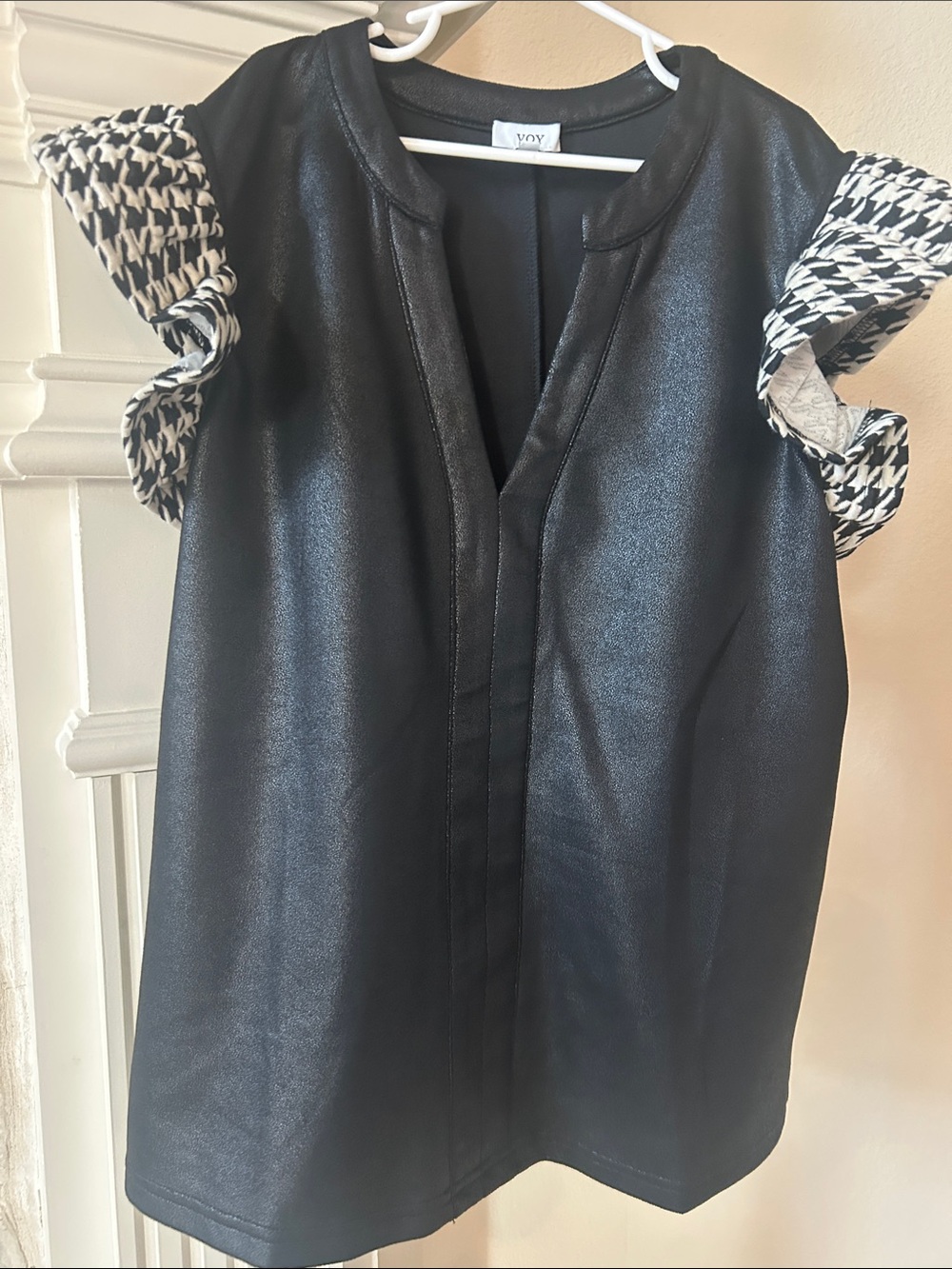 VOY Black Faux Leather Top with Houndstooth Ruffle Sleeves